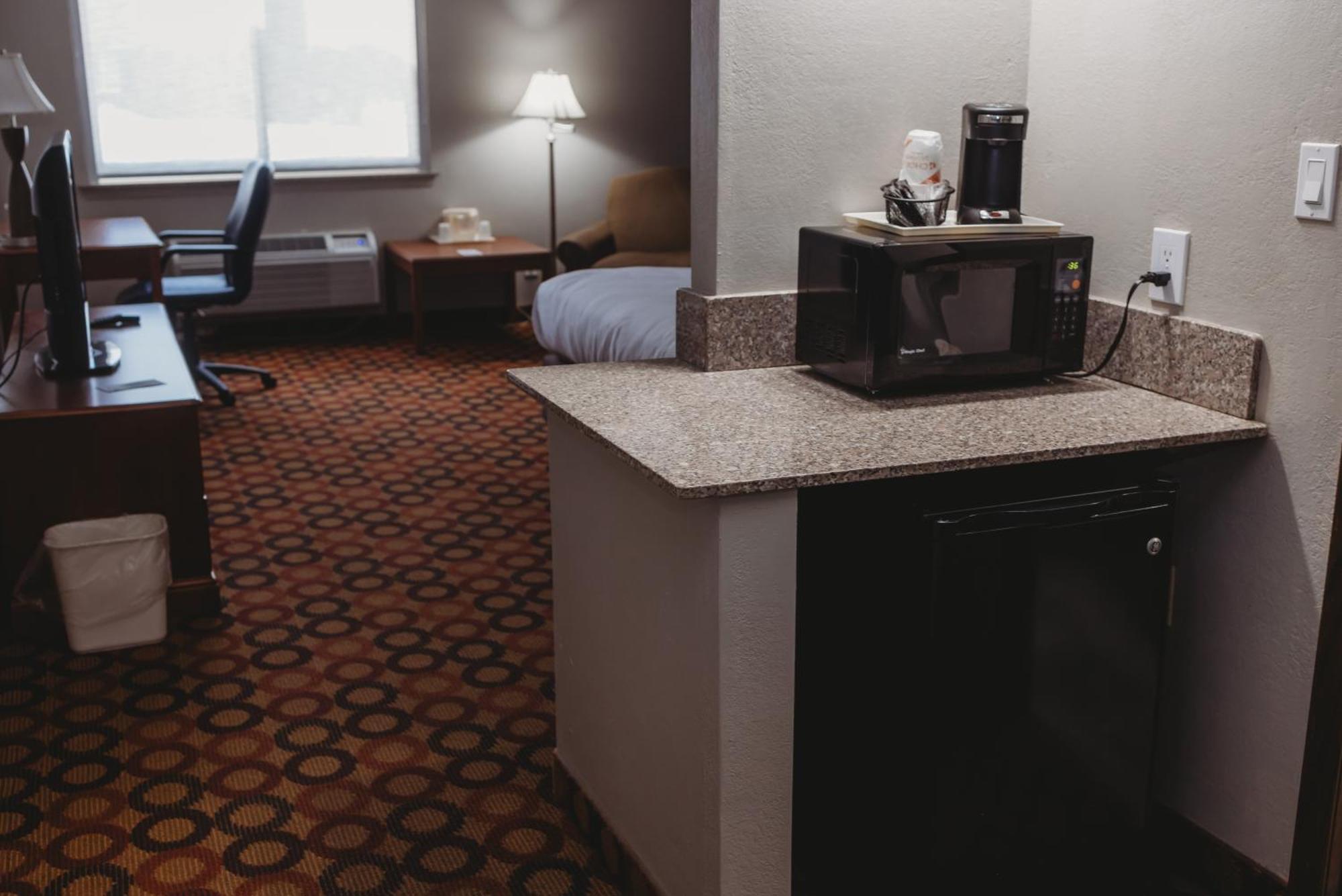 Americinn By Wyndham Appleton Downtown Buitenkant foto
